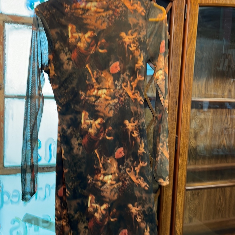 Dress - Picture 2 of 4